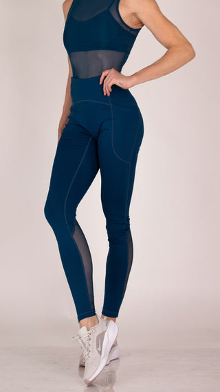 Mesh Calf High-Waisted Training Leggings with Pockets
